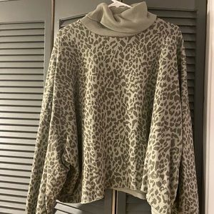 American Eagle Cheetah Print Turtleneck Sweatshirt